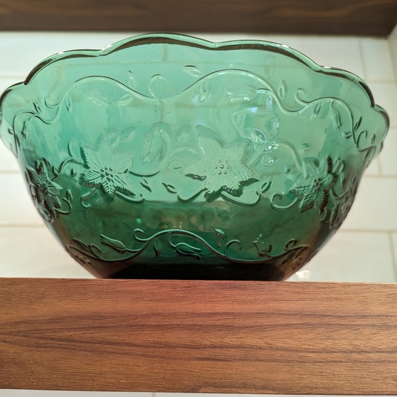 Princess House Fantasia Crystal serving bowl - Picture 5 of 10